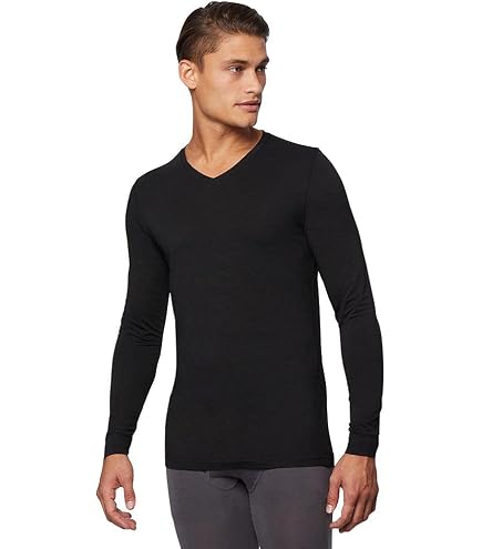 32 Degrees Men's Lightweight Baselayer V-Neck Top | Long Sleeve
